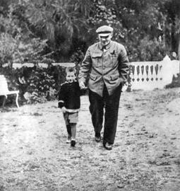 Lenin taking a stroll in Gorki with his nephew Victor