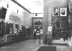 In Lenin museum