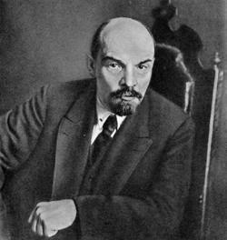 V. I. Lenin, chairman of the Council of Workers' and Peasants' Defence. 

        1919.